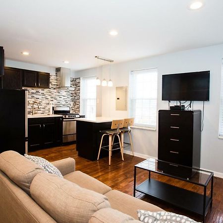 Lawrenceville Suites Pittsburgh Buitenkant foto